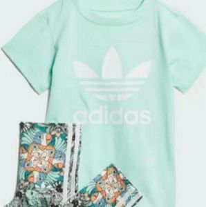 Zoo addidas outfit